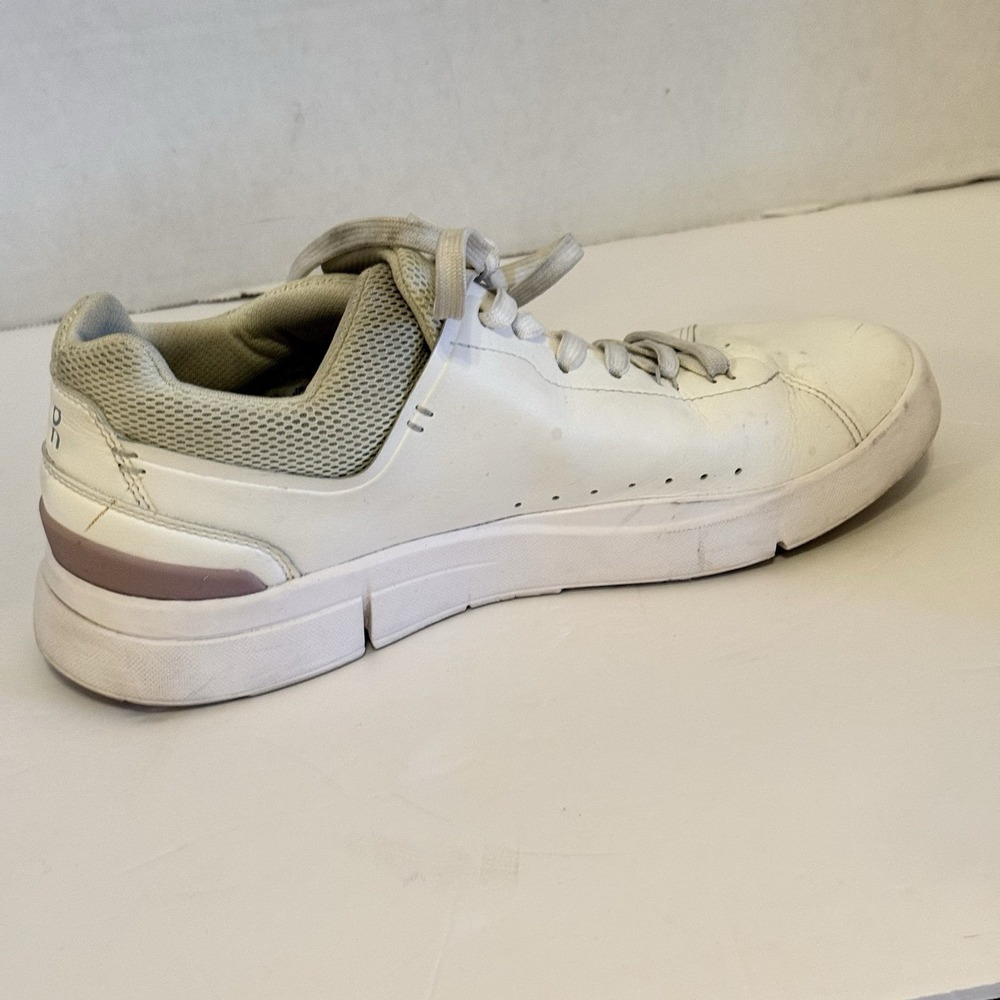 On Cloud The Roger Advantage Sneakers Women's Size 8.5 White & Mauve - Picture 7 of 16